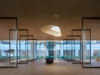 極簡先鋒藝術館室內空間展示效果-第